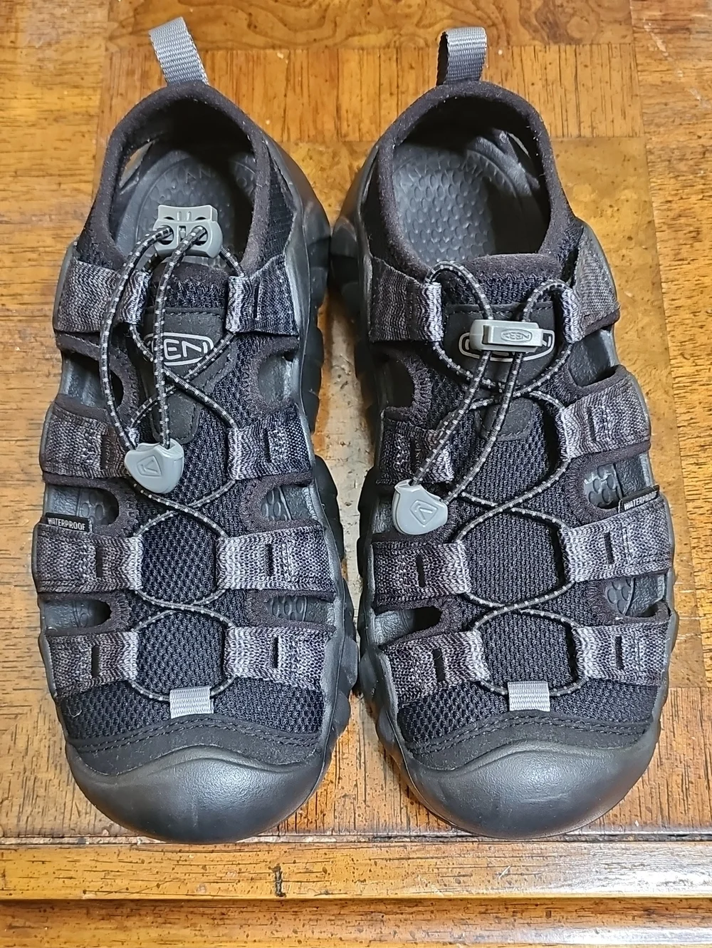 Keen Men’s Black Closed-Toe Hiking Sandals